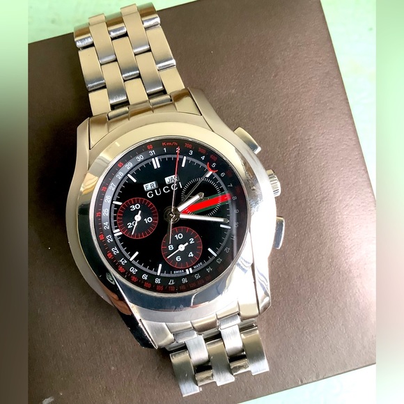 BIG and BEAUTIFUL GUCCI watch for man 💥💥💥 - Picture 2 of 12